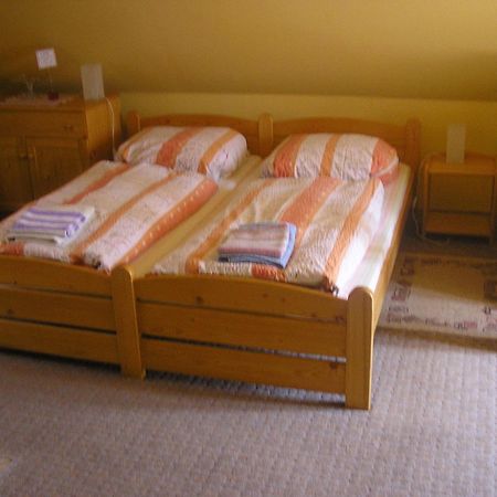 Apartments Nicol Карлови Вари Екстериор снимка