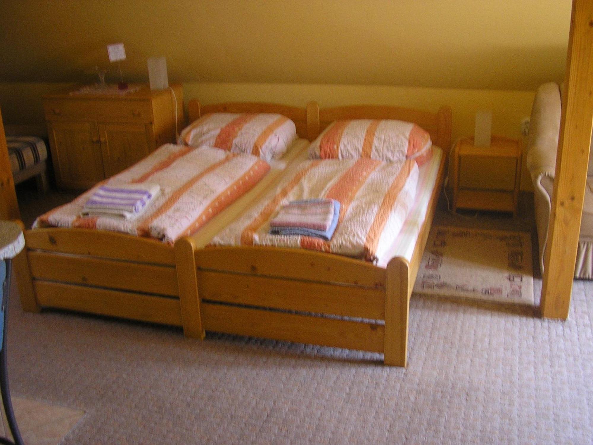 Apartments Nicol Карлови Вари Екстериор снимка